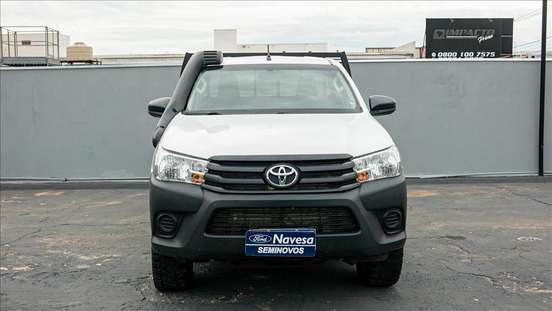 TOYOTA-HILUX-2020