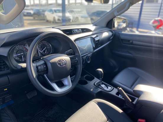 TOYOTA-HILUX-2.8 D-4D TURBO DIESEL CD POWER PACK 4X4 AUTOMÁTICO TOYOTA-HILUX-2025