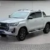 TOYOTA HILUX 2.8 D-4D TURBO DIESEL CD SR 4X4 AUTOMÁTICO TOYOTA HILUX 2.8 D-4D TURBO DIESEL CD SR 4X4 AUTOMÁTICO