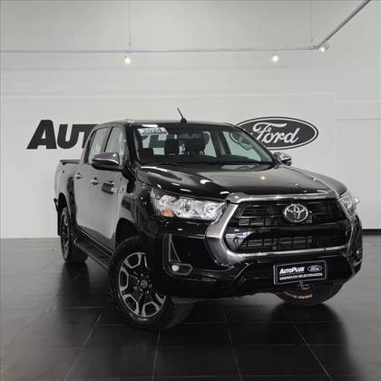 TOYOTA HILUX 2.8 D-4D TURBO DIESEL CD SRV 4X4 AUTOMÁTICO