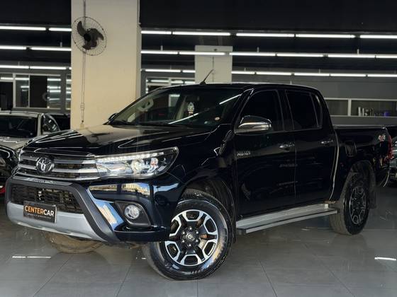 TOYOTA HILUX 2.8 NARROW 4X4 CD 16V DIESEL 4P MANUAL