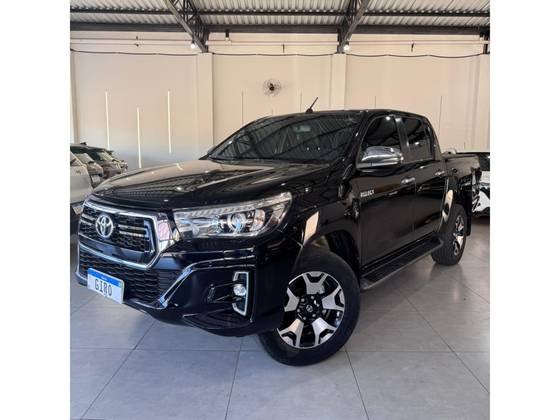 TOYOTA HILUX 2.8 SRX 4X4 CD 16V DIESEL 4P AUTOMÁTICO