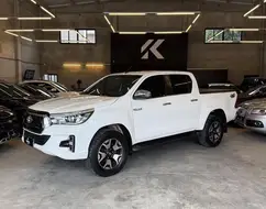 TOYOTA HILUX 2.8 SRX 4X4 CD 16V DIESEL 4P AUTOMÁTICO TOYOTA HILUX 2.8 SRX 4X4 CD 16V DIESEL 4P AUTOMÁTICO