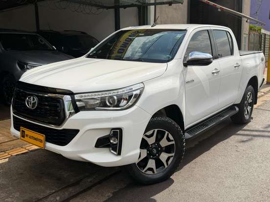 TOYOTA-HILUX-2.8 SRX 4X4 CD 16V DIESEL 4P AUTOMÁTICO TOYOTA-HILUX-2018