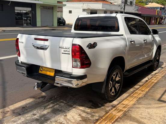 TOYOTA-HILUX-2.8 SRX 4X4 CD 16V DIESEL 4P AUTOMÁTICO TOYOTA-HILUX-2018