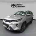 TOYOTA HILUX SW4 2.8 D-4D TURBO DIESEL SRX PLATINUM 7L 4X4 AUTOMÁTICO TOYOTA HILUX SW4 2.8 D-4D TURBO DIESEL SRX PLATINUM 7L 4X4 AUTOMÁTICO
