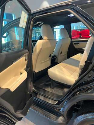 TOYOTA-HILUX SW4-2026