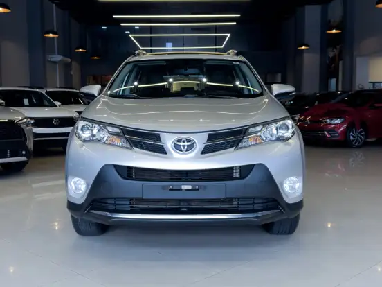 TOYOTA-RAV4-2.0 4X4 16V GASOLINA 4P AUTOMÁTICO TOYOTA-RAV4-2014