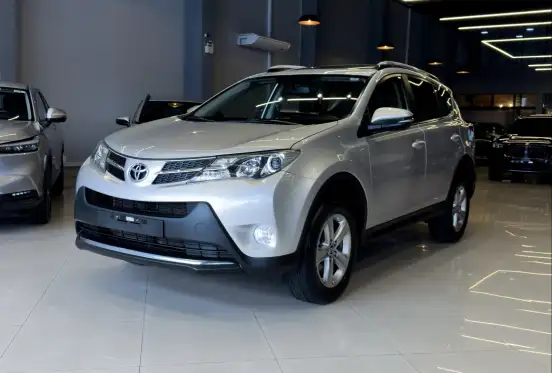 TOYOTA-RAV4-2014