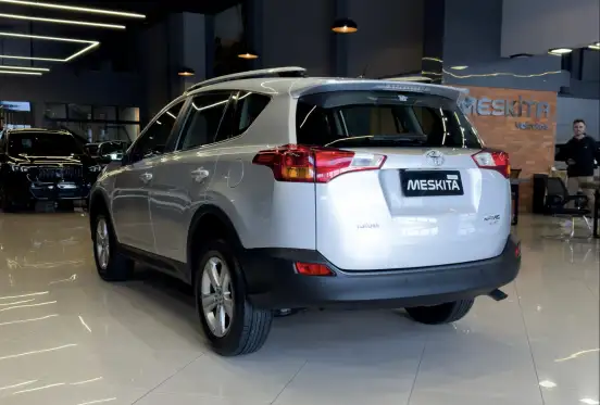 TOYOTA-RAV4-2014