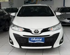 TOYOTA YARIS 1.3 16V FLEX XL LIVE MULTIDRIVE TOYOTA YARIS 1.3 16V FLEX XL LIVE MULTIDRIVE