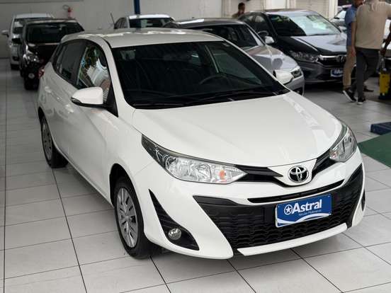 TOYOTA-YARIS-1.3 16V FLEX XL LIVE MULTIDRIVE TOYOTA-YARIS-2019