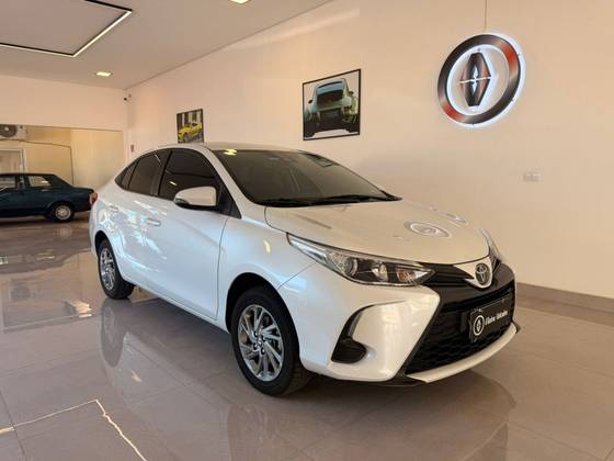 TOYOTA YARIS 1.5 16V FLEX SEDAN XS MULTIDRIVE