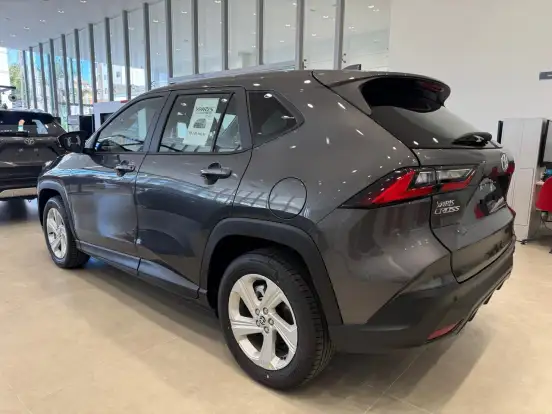 TOYOTA-YARIS CROSS-2026