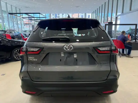 TOYOTA-YARIS CROSS-2026