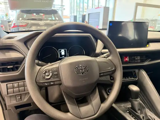 TOYOTA-YARIS CROSS-2026