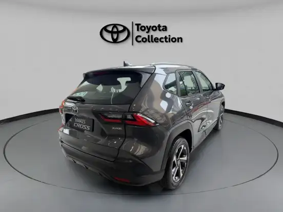TOYOTA-YARIS CROSS-2025