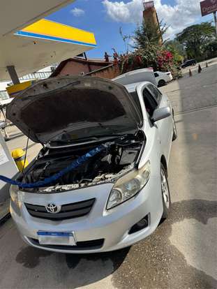 TOYOTA-COROLLA-2010