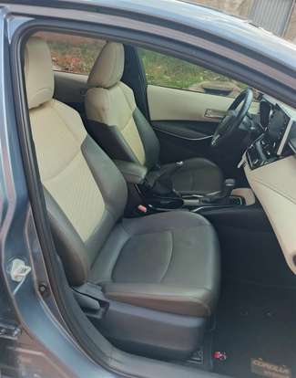 TOYOTA-COROLLA-2020