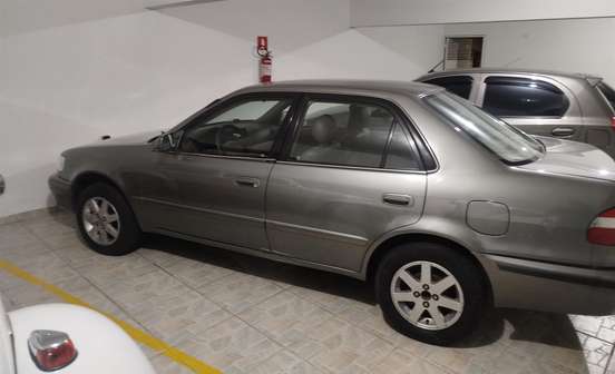 TOYOTA-COROLLA-2002