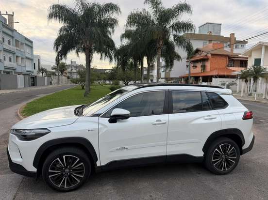 TOYOTA-COROLLA CROSS-2025