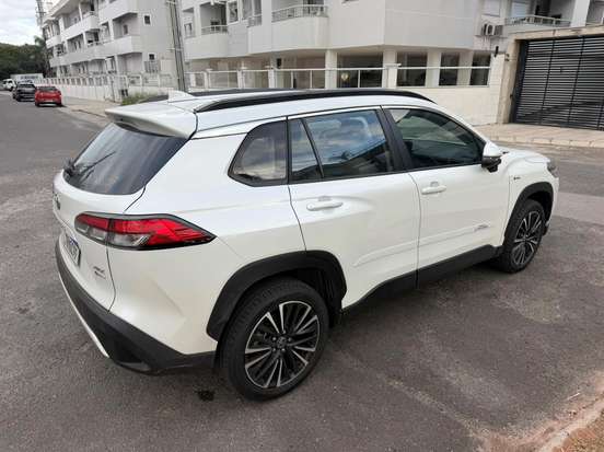 TOYOTA-COROLLA CROSS-2025