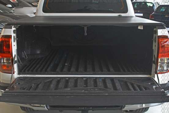 TOYOTA-HILUX-2020