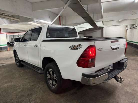TOYOTA-HILUX-2.8 SRV 4X4 CD 16V DIESEL 4P AUTOMÁTICO TOYOTA-HILUX-2018