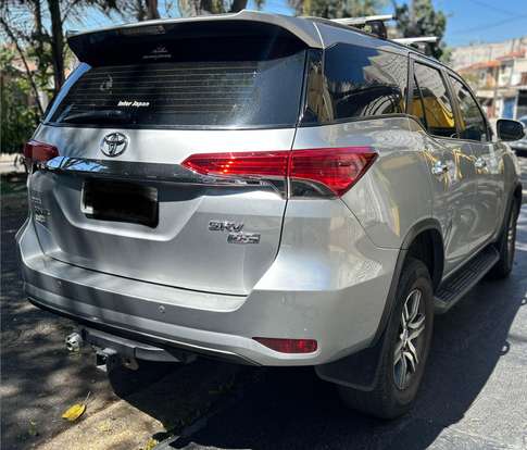TOYOTA-HILUX SW4-2.7 SRV 7 LUGARES 4X2 16V FLEX 4P AUTOMÁTICO TOYOTA-HILUX SW4-2018