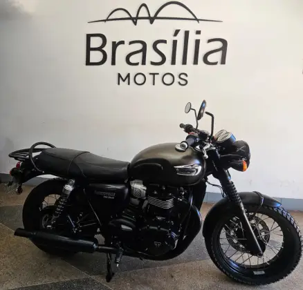 TRIUMPH BONNEVILLE T100 BLACK 900 