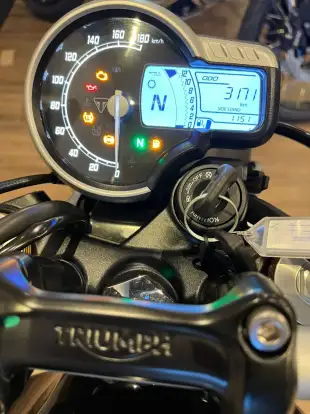 TRIUMPH-SPEED 400-2026