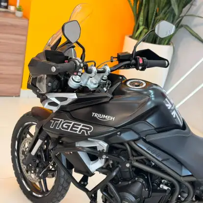 TRIUMPH-TIGER 800 XRX-2019