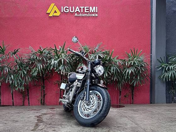 TRIUMPH BONNEVILLE SPEEDMASTER 