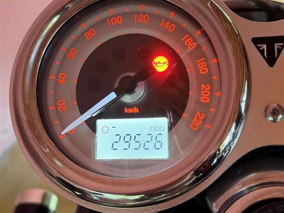 TRIUMPH-THRUXTON R TRIUMPH-THRUXTON R-2018