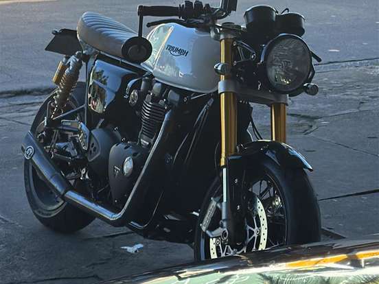 TRIUMPH-THRUXTON R TRIUMPH-THRUXTON R-2018