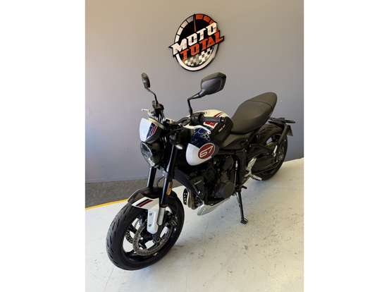 TRIUMPH-TRIDENT 660 TRIPLE TRIBUTE EDITION-2024
