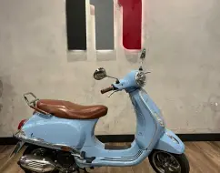 VESPA CLASSIC VXL 150 VESPA CLASSIC VXL 150