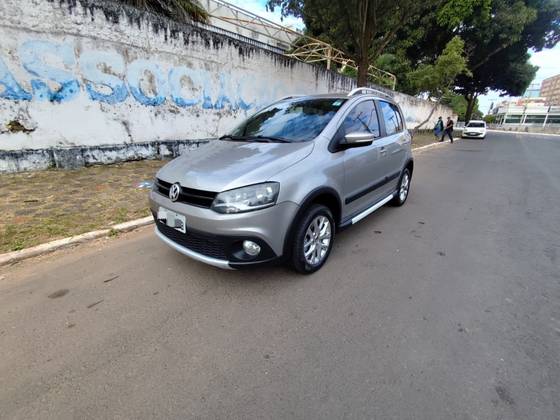 VOLKSWAGEN CROSSFOX 1.6 MI FLEX 8V 4P AUTOMATIZADO