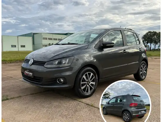 VOLKSWAGEN-FOX-1.0 MI TRENDLINE 8V FLEX 4P MANUAL VOLKSWAGEN-FOX-2015
