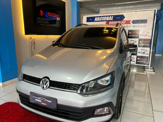 VOLKSWAGEN FOX 1.0 MPI TRACK 12V FLEX 4P MANUAL