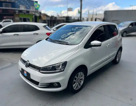 VOLKSWAGEN-FOX-1.6 MSI TOTAL FLEX CONNECT 4P MANUAL VOLKSWAGEN-FOX-2020