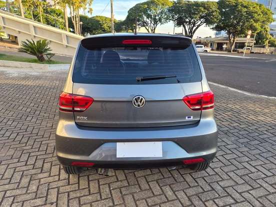 VOLKSWAGEN-FOX-1.6 MSI HIGHLINE 16V FLEX 4P MANUAL VOLKSWAGEN-FOX-2016