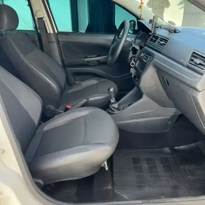 VOLKSWAGEN-GOL-2018
