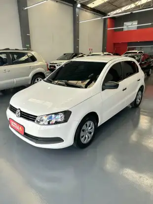 VOLKSWAGEN-GOL-1.0 MI TRENDLINE 8V FLEX 4P MANUAL VOLKSWAGEN-GOL-2015