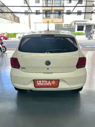 VOLKSWAGEN-GOL-2015