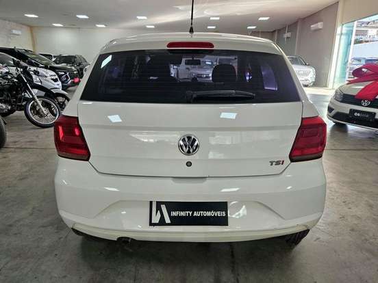 VOLKSWAGEN-GOL-2021