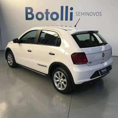 VOLKSWAGEN-GOL-2017