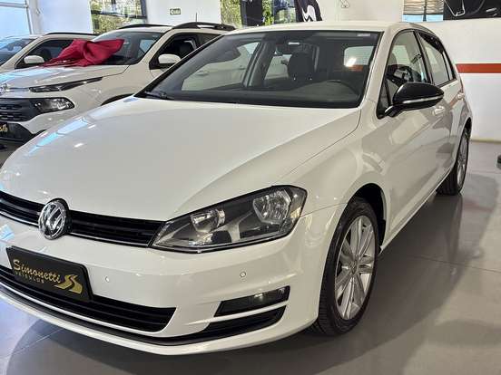 VOLKSWAGEN-GOLF-2017