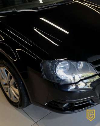 VOLKSWAGEN-GOLF-2011