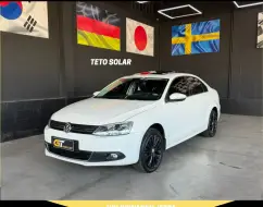 VOLKSWAGEN JETTA 2.0 TSI HIGHLINE 211CV GASOLINA 4P TIPTRONIC VOLKSWAGEN JETTA 2.0 TSI HIGHLINE 211CV GASOLINA 4P TIPTRONIC